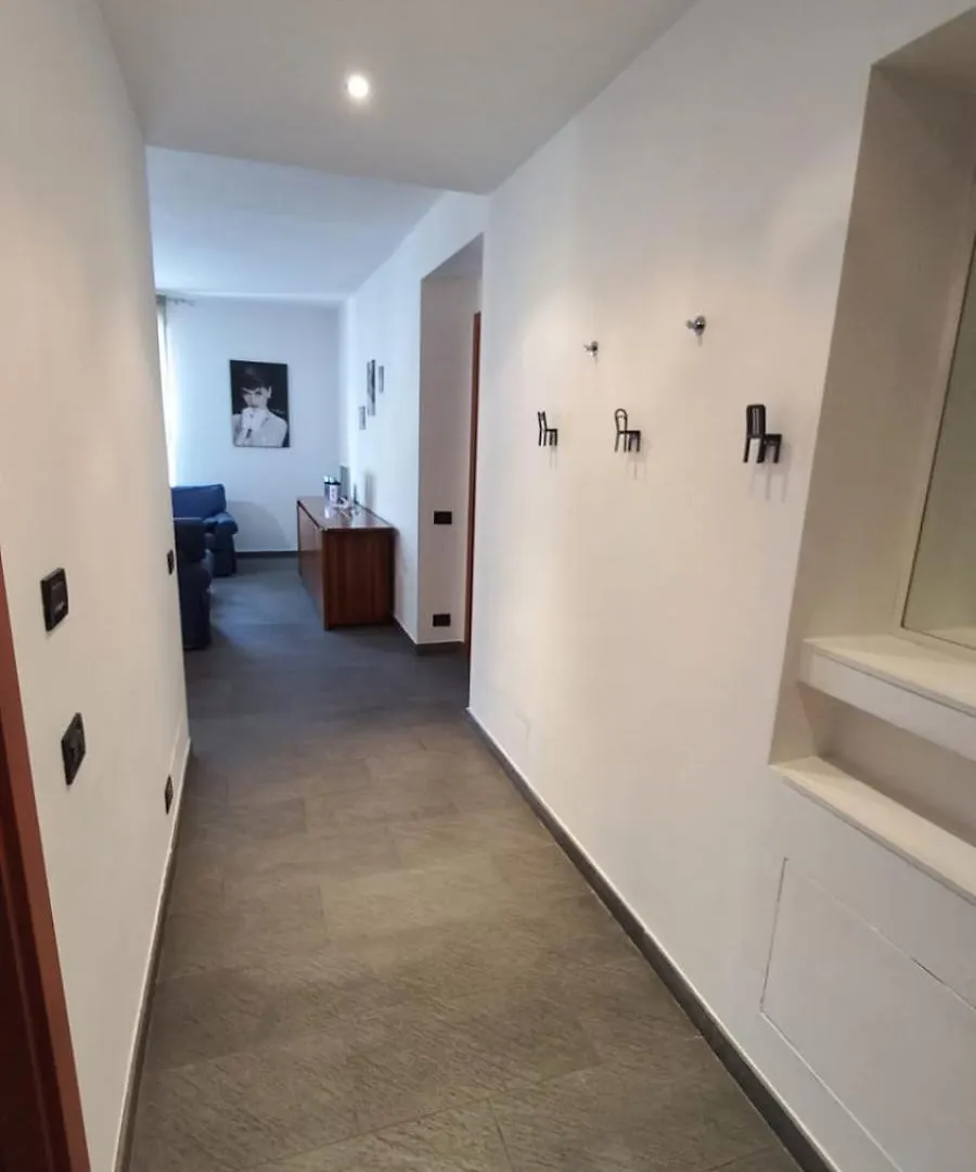 Audrey Hepburn Apartment Brescia