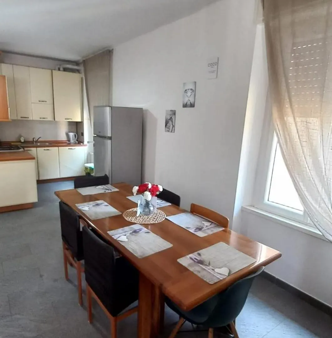 Audrey Hepburn Apartment Brescia