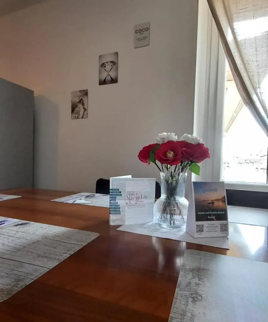 Audrey Hepburn Apartment Brescia 0*,  Italy